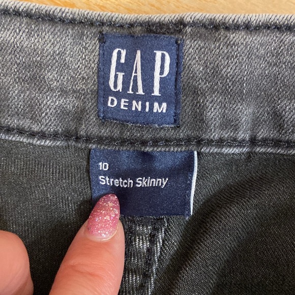 🌺 GAP Gray Wash Stretch Skinny Jeans - Picture 7 of 10